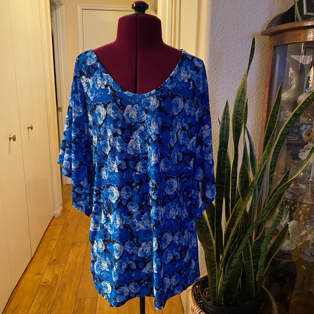 Michael F. Long Sleeve Top Blue with White Florals